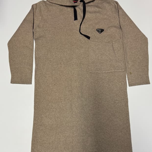여성 프라다 리메이크 커스텀 풀오버 니트 후드 원피스 66