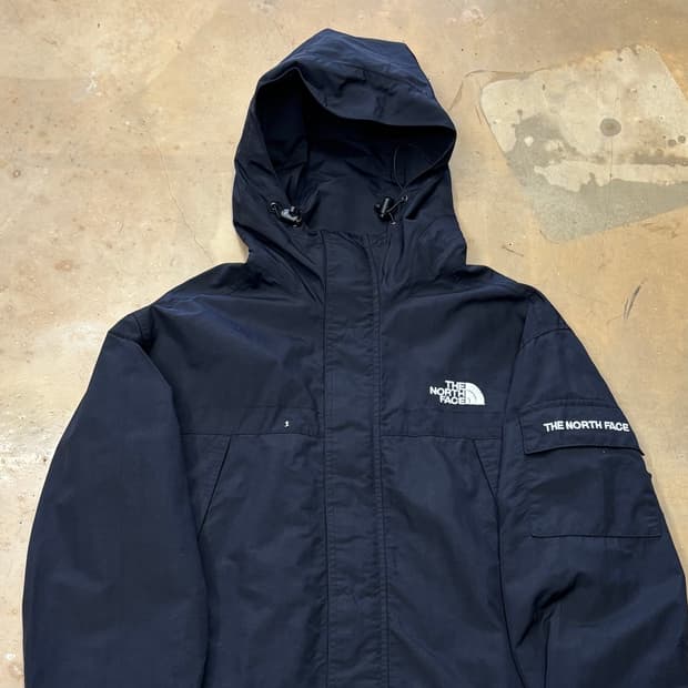 95 노스페이스 암포켓 블랙 바람막이