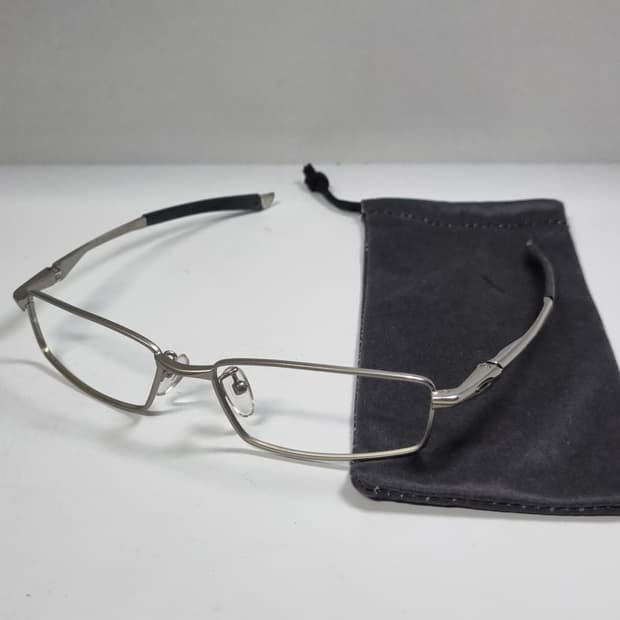 오클리 안경 RX 보틀로켓 2.1 라이트