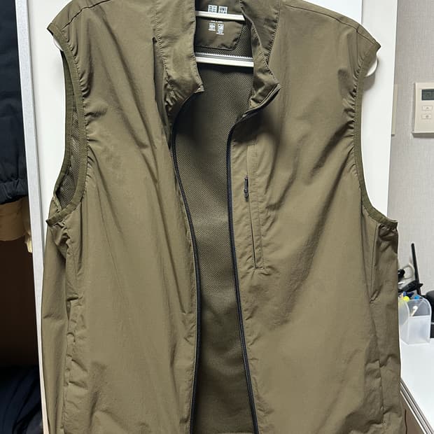 유니클로 나일론 조끼