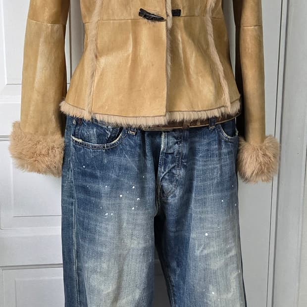 Guess 게스 토끼털 무스탕자켓