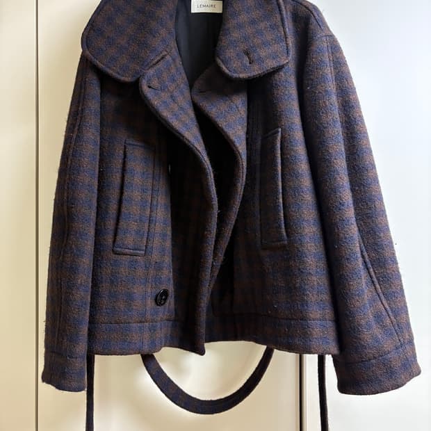 Lemaire check belted coat 판매합니다.