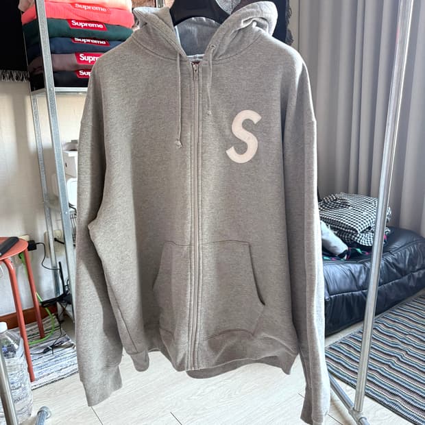 23fw 슈프림 s로고 후드집업