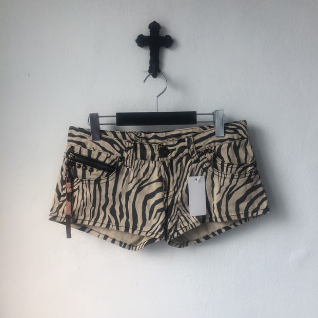 Stud point zebra pattern micro pants