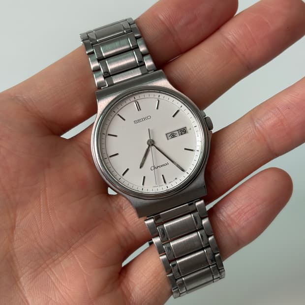 1980s Chronos Silver Quartz