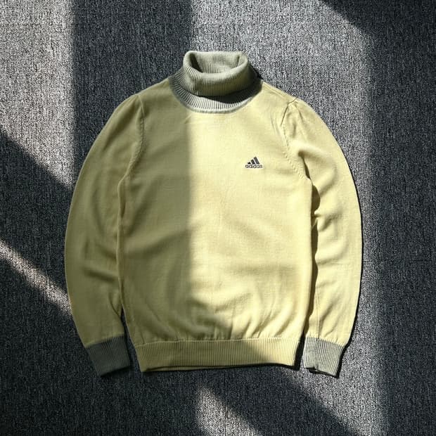 아디다스 골프 터틀넥 옐로우 니트