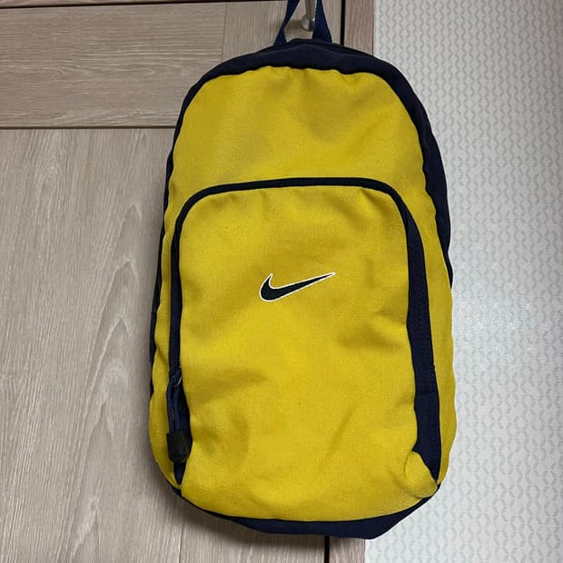 90s 나이키 올드스쿨 빈티지 옐로우 백팩 y2k 키치