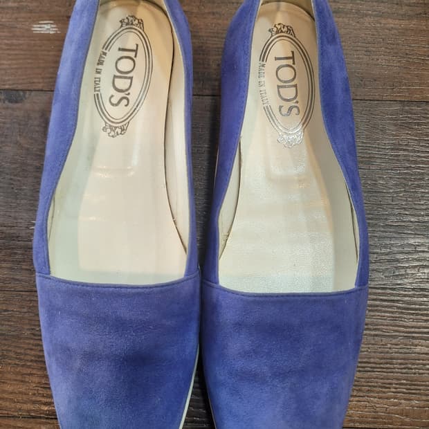 토즈(TOD'S) 여성 스웨이드 드라이빙 슈즈 (블루, 사이즈 37)