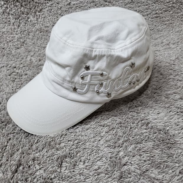 팬텀 화이트 볼캡 모자 새제품급