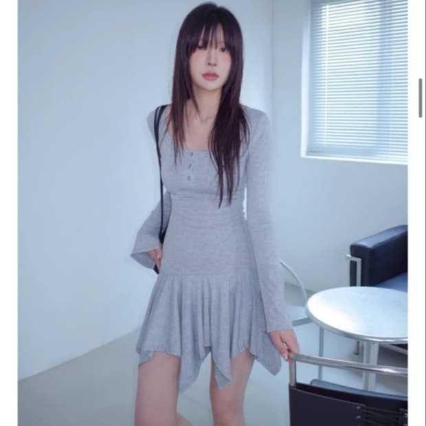 위위미유 러플 원피스