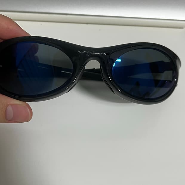 오클리 아이자켓 3.0 펄 블랙