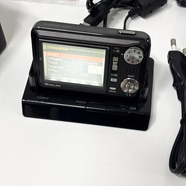 CASIO Exilim EX-V7  BLACK