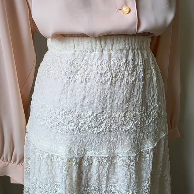 아이보리 레이스 스커트