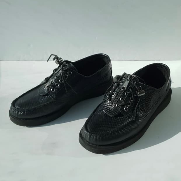 [엔지니어드가먼츠/세바고] 블랙그레인레더 더비