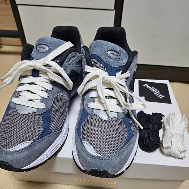 뉴발란스xJJJound 2002R 스톰블루