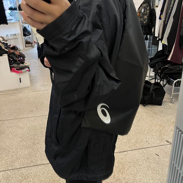ASICS Drawstring Bag