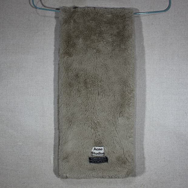 Acne Studios 아크네 스튜디오 램스울 