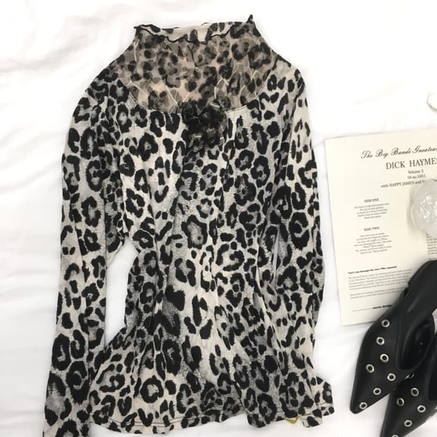 jpn vintage leopard rose corsage blouse