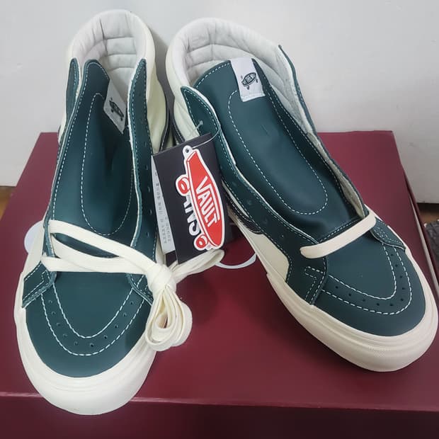 새상품 반스 sk 8볼트 바이 스케이트 하이 그린 레더 스니커즈 270