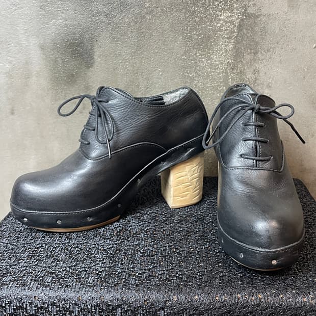 12aw 꼼데가르송 스터드 우드 힐