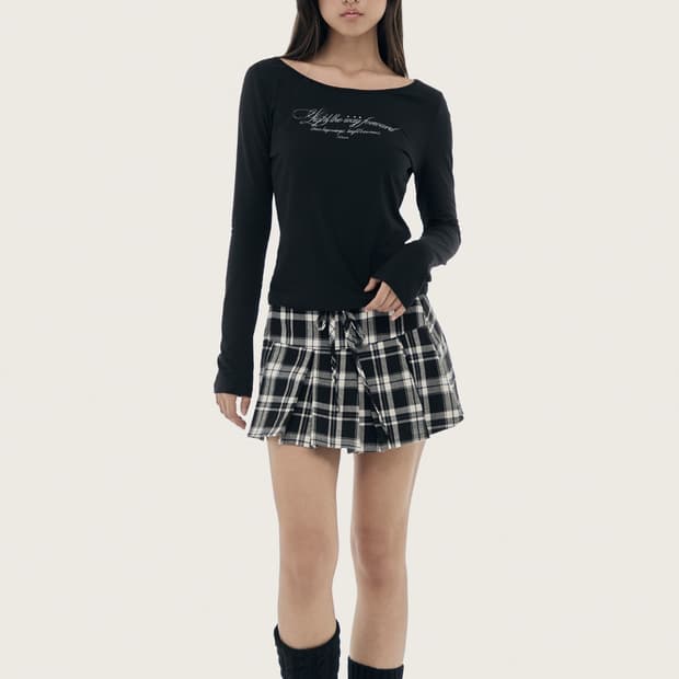 클리시어 탑  Kleen club letter top, Black