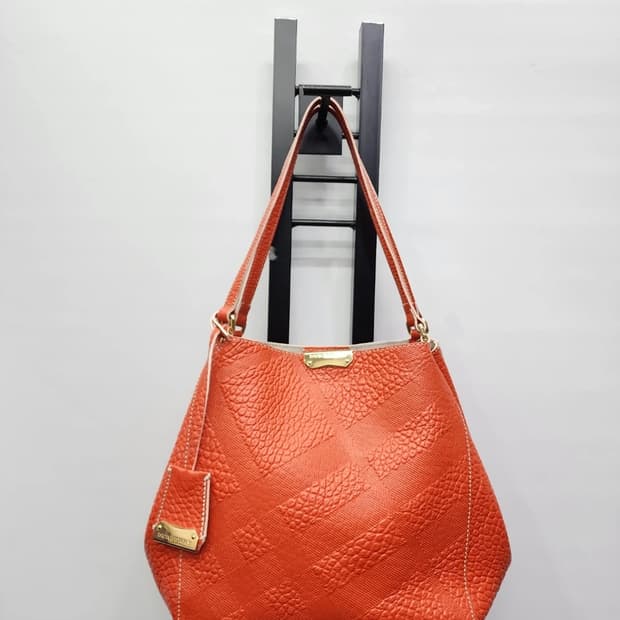 버버리 엠보 켄터버리 숄더백+파우치포함