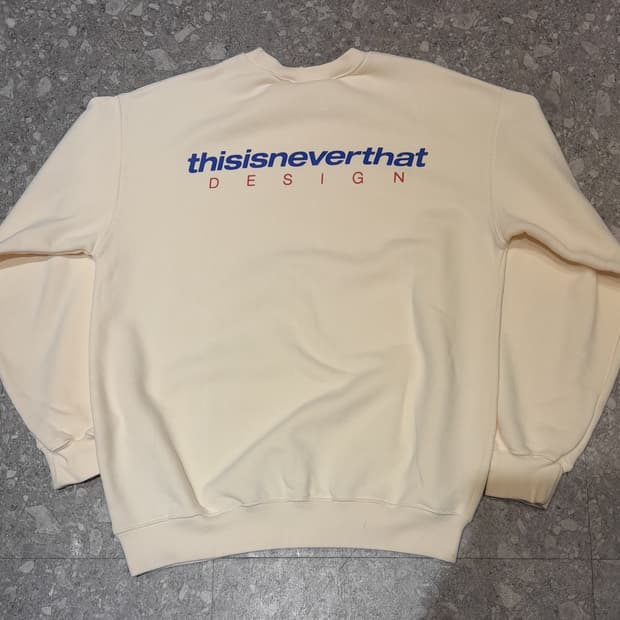 💥(새상품) 디스이즈네버댓 스웻셔츠 아이보리 (M)