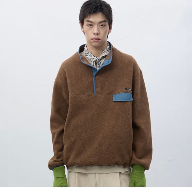 브라운 후드 플리스