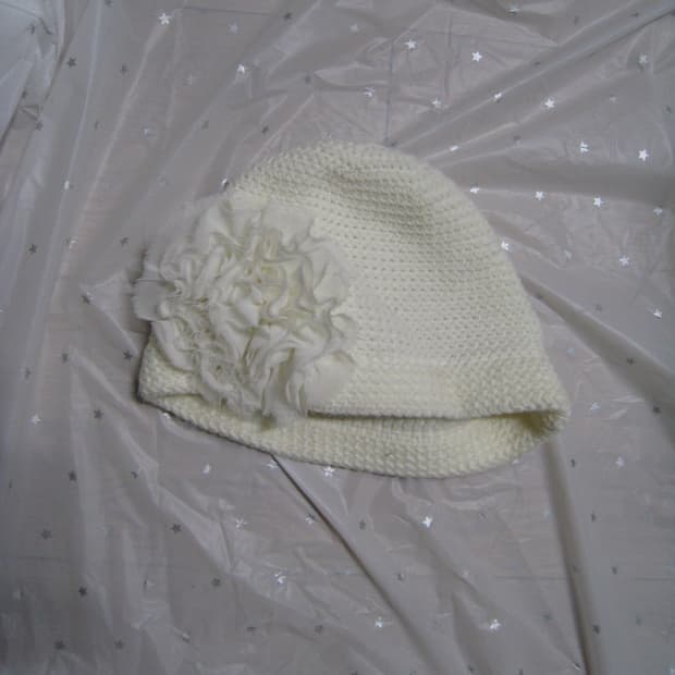 (단종 상품) 노피셜노피스 플라워 와플 니트 비니 화이트