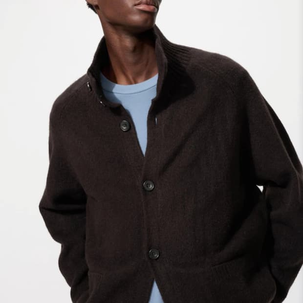 유니클로 수플레얀 스탠드 칼라 가디건