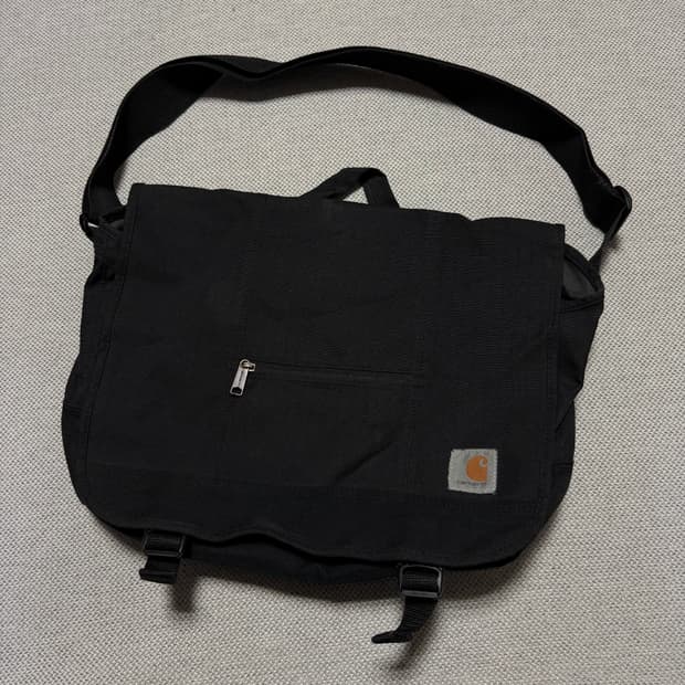 칼하트 블랙 메신저백 크로스백