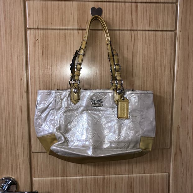코치 골드펄 숄더백 🎇 