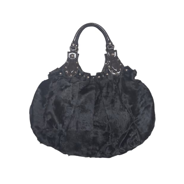 구찌 펠헴 스터드 아스트라칸 퍼 호보백