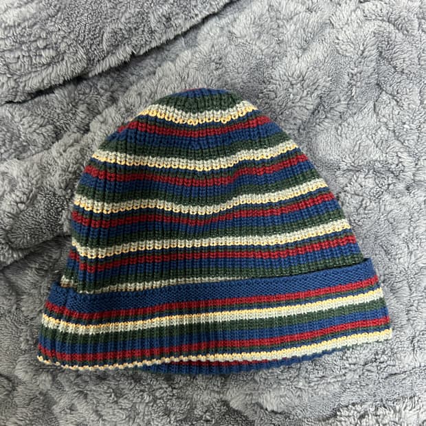 카키스 khakis 하버 비니 레드