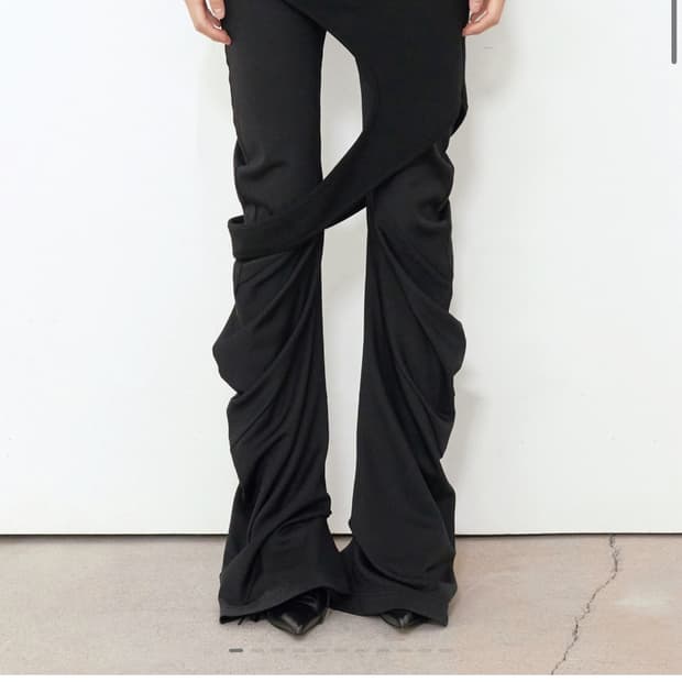 보헤미안서울 딥 홀 레이어드 스커브 블랙 2