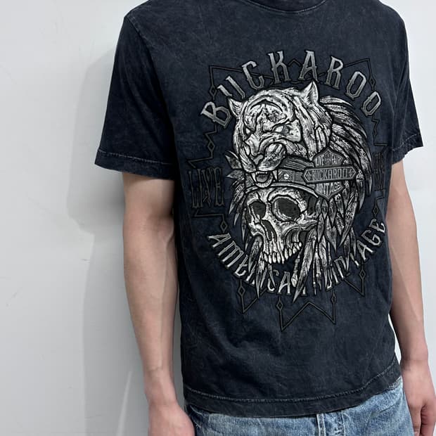 버커루 스컬 하드 워싱 티셔츠