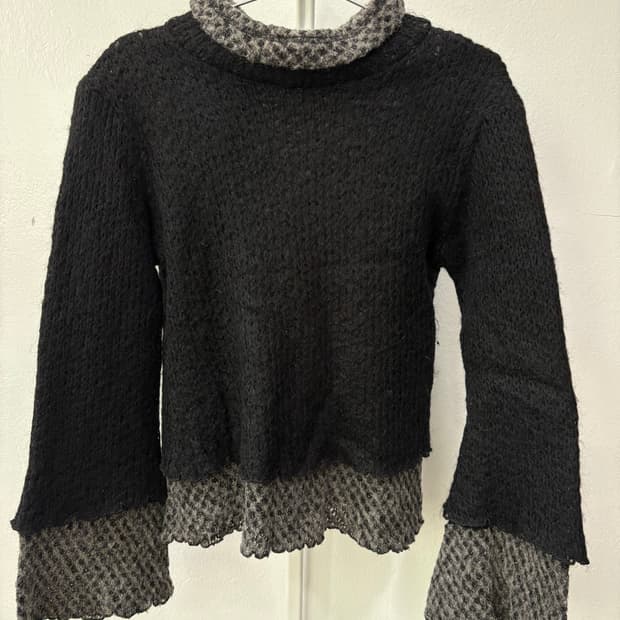 레이어드 폴라 니트