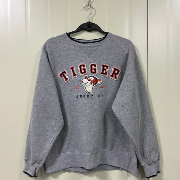 90s 디즈니스토어 티거 스웻셔츠