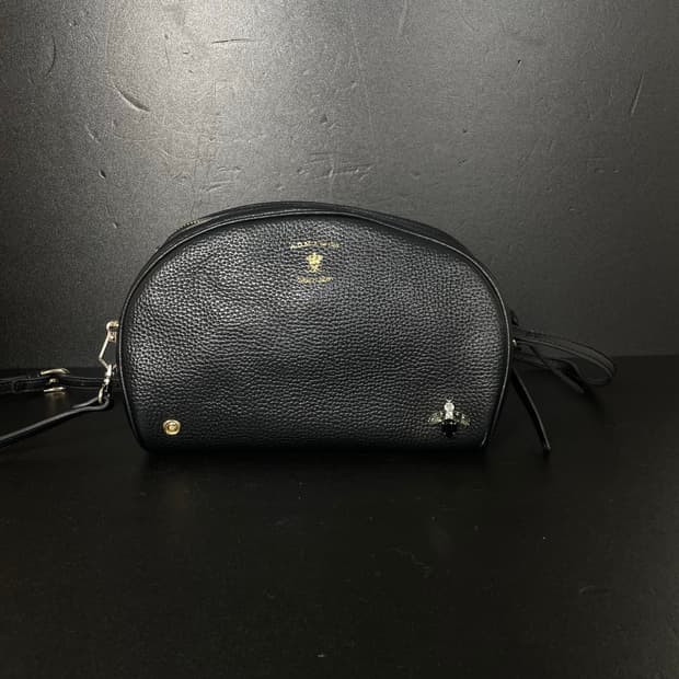 A.D.M.J THE BEE 라운드 악센트 블랙 레이디스 크로스백