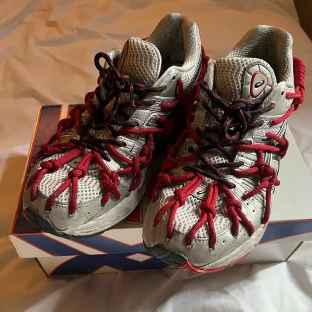(260) asics rokh 젤킨세이