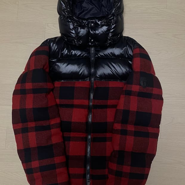 24FW 체크 울 푸퍼 패딩