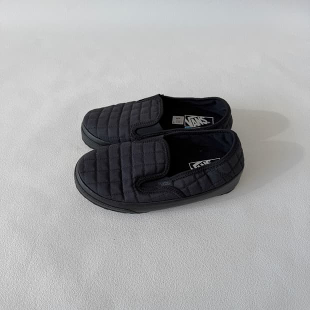 [230]반스(Vans) 패딩 슬립온