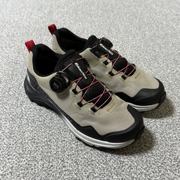 [정가 17만원] 노스페이스 고어텍스 트레킹화 245