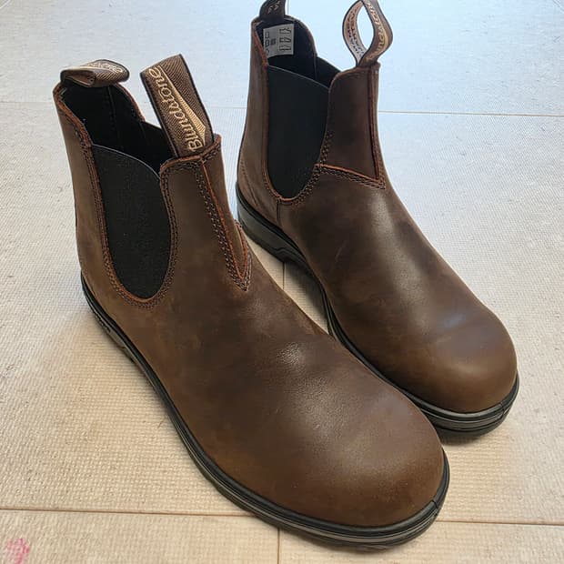 블런드스톤 클래식 1609 엔틱 브라운 AU9 첼시 부츠팝니다