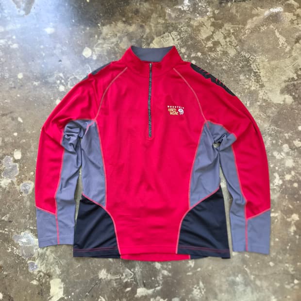 95) 마운틴하드웨어 기능성원단 하프집업 티셔츠