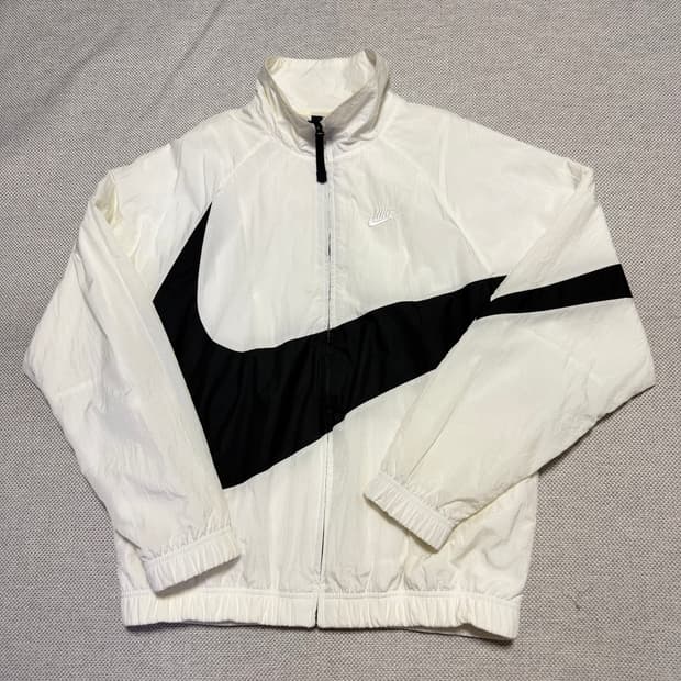 나이키 빅스우시 바람막이 자켓