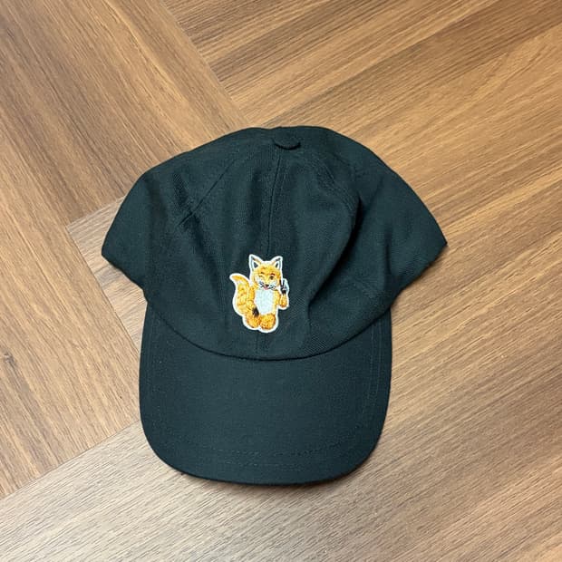 메종키츠네 올 라잇 폭스 6p 캡 판매