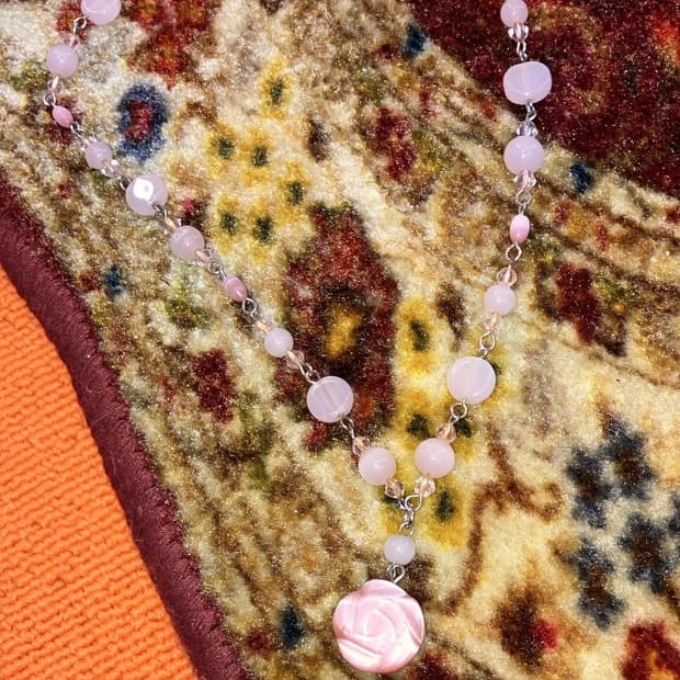 pink rose necklace