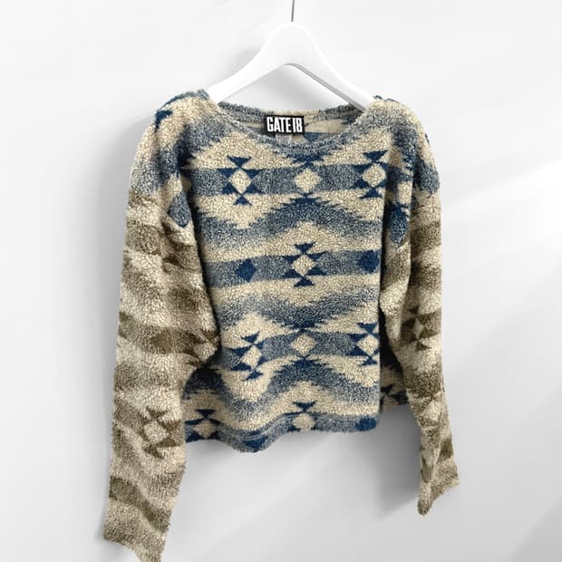 90s 빈티지 Gate18 나바호 패턴 부클 플리스