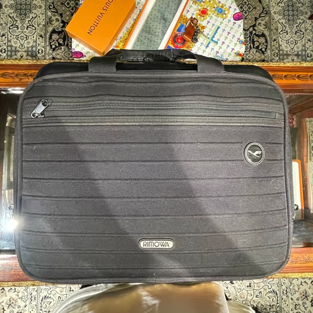 리모와 루프트 한자 볼레로 16L 기내용 캐리어 서류가방 브리프케이스